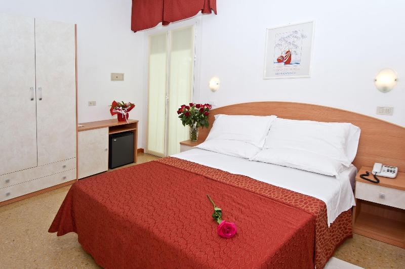 Hotel Chery Milano Marittima Zewnętrze zdjęcie